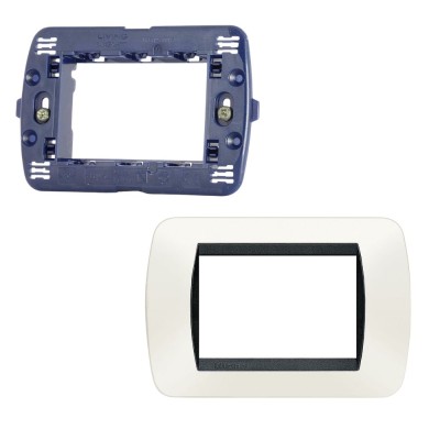 Placca Living Light International 3 Posti Tecnopolimero L4803 con Supporto L4703