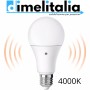 Lampadina LED Goccia A60 E27 9W 4000K 810Lm con Sensore Crepuscolare