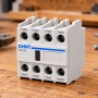 Chint 439520 NC1-F4 22 Contatto Ausiliare Superiore per Contattore Serie NC1/NC1D/NC1N/NC2 2NC+2NA